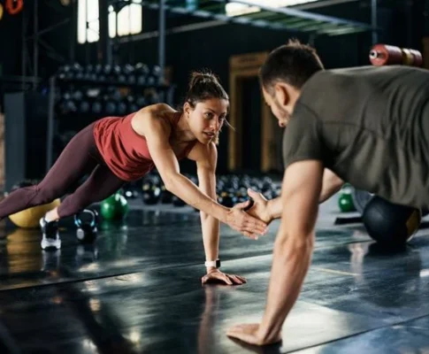 Program Latihan Fitness 2026: Cara Efektif Meningkatkan Kekuatan, Stamina, dan Bentuk Tubuh