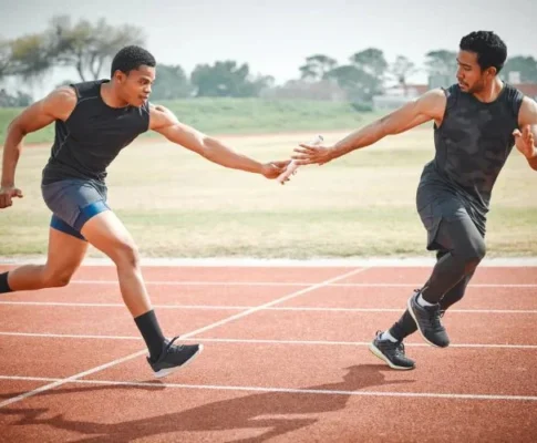 Panduan Lengkap Meningkatkan Performa Fitness: Strategi Latihan, Nutrisi, dan Pemulihan